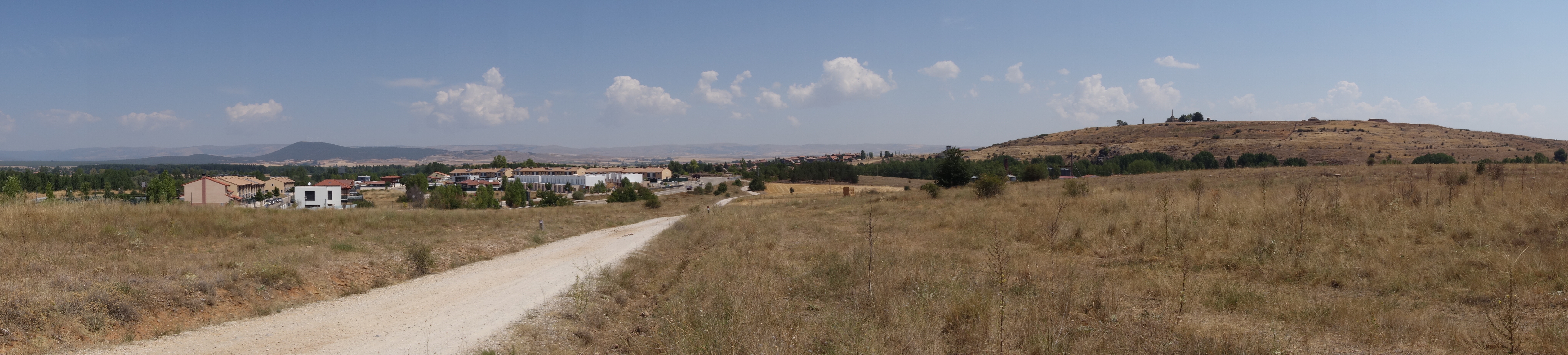 Looking back at Garray - the hill of Numancia on the right