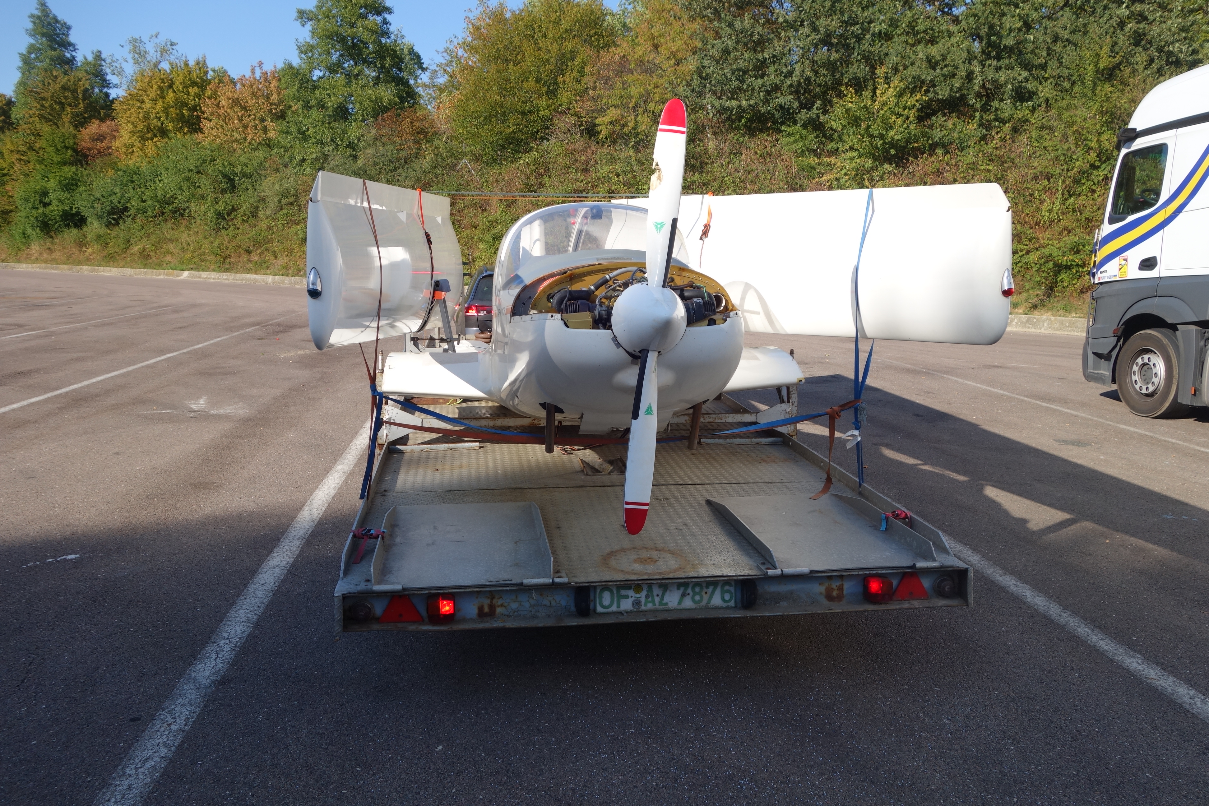 Ready to leave in Mende